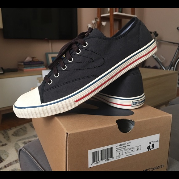 Tretorn Women's Tournament Canvas Sneaker 9.5 - Picture 6 of 7